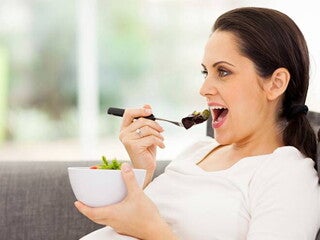 Comer por dos personas, no significa comer el doble Comer por dos personas, no significa comer el doble