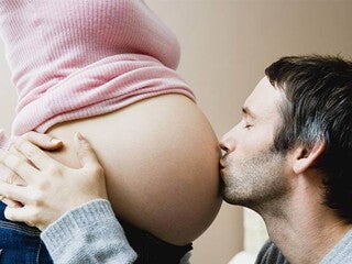 ¿El padre debe estar presente en la sala de partos? ¿El padre debe estar presente en la sala de partos?