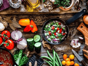 El hierro solo se puede obtener a través de los alimentos 