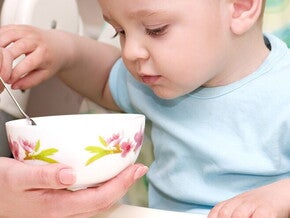 Lo que debes de saber para darle una adecuada alimentación a tu bebé