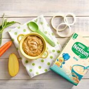Papilla de vainitas, zanahoria y carne NESTUM® Arroz Papilla de vainitas, zanahoria y carne NESTUM® Arroz