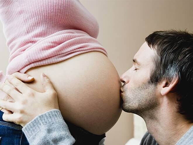 ¿El padre debe estar presente en la sala de partos? ¿El padre debe estar presente en la sala de partos?