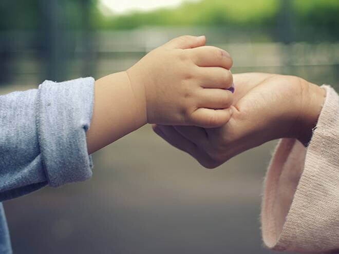 Imagen pesada https://www.babyandme.nestle.ec/sites/default/files/styles/content_media_mobile/public/field/image/como_saber_si_tu_bebe_se_esta_alimentando_bien_main.png https://www.babyandme.nestle.ec/sites/default/files/styles/content_media_mobile/public/field/image/como_se_elaboran_los_colados_gerberr.png https://www.babyandme.nestle.ec/sites/default/files/styles/content_media_mobile/public/field/image/como_se_que_mi_bebe_tiene_reflujom.png https://www.babyandme.nestle.ec/sites/default/files/styles/content_media_mobile/public/field/image/competencias_del_bebe_y_competencias_de_la_madre_hechos_para_entenderse.m.png https://www.babyandme.nestle.ec/sites/default/files/styles/content_media_mobile/public/field/image/con_que_frecuencia_debo_alimentar_a_mi_bebe_m.png https://www.babyandme.nestle.ec/sites/default/files/styles/content_media_mobile/public/field/image/con_quien_dejo_a_mi_bebe_m.png https://www.babyandme.nestle.ec/sites/default/files/styles/content_media_mobile/public/field/image/conciliar_lactancia_y_ Imagen pesada https://www.babyandme.nestle.ec/sites/default/files/styles/content_media_mobile/public/field/image/como_saber_si_tu_bebe_se_esta_alimentando_bien_main.png https://www.babyandme.nestle.ec/sites/default/files/styles/content_media_mobile/public/field/image/como_se_elaboran_los_colados_gerberr.png https://www.babyandme.nestle.ec/sites/default/files/styles/content_media_mobile/public/field/image/como_se_que_mi_bebe_tiene_reflujom.png https://www.babyandme.nestle.ec/sites/default/files/styles/conten