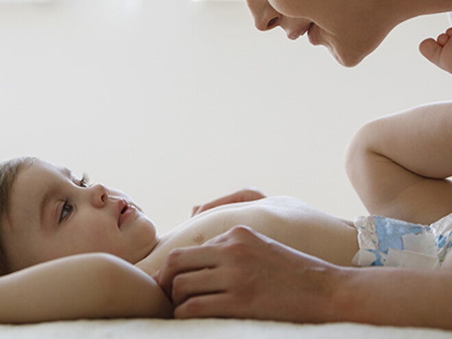 Cómo aliviar los problemas de pancita del niño pequeño Cómo aliviar los problemas de pancita del niño pequeño