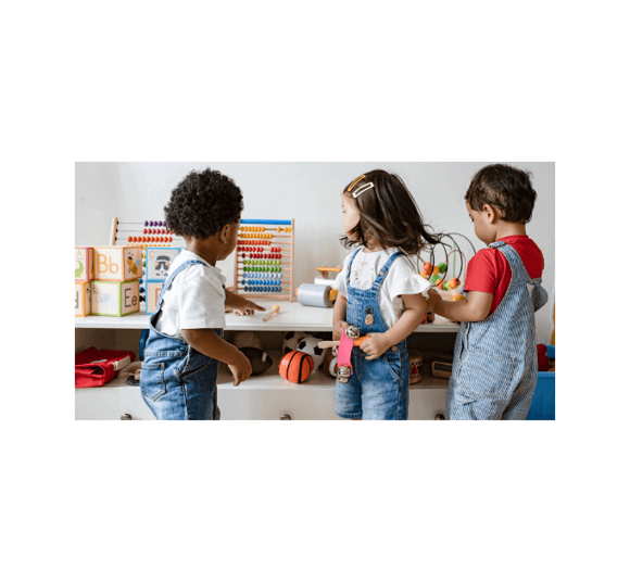 Niños en aula escolar