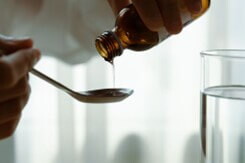 Conoce los tratamientos para la escarlatina en bebés. Medicamentos para la escarlatina en bebés